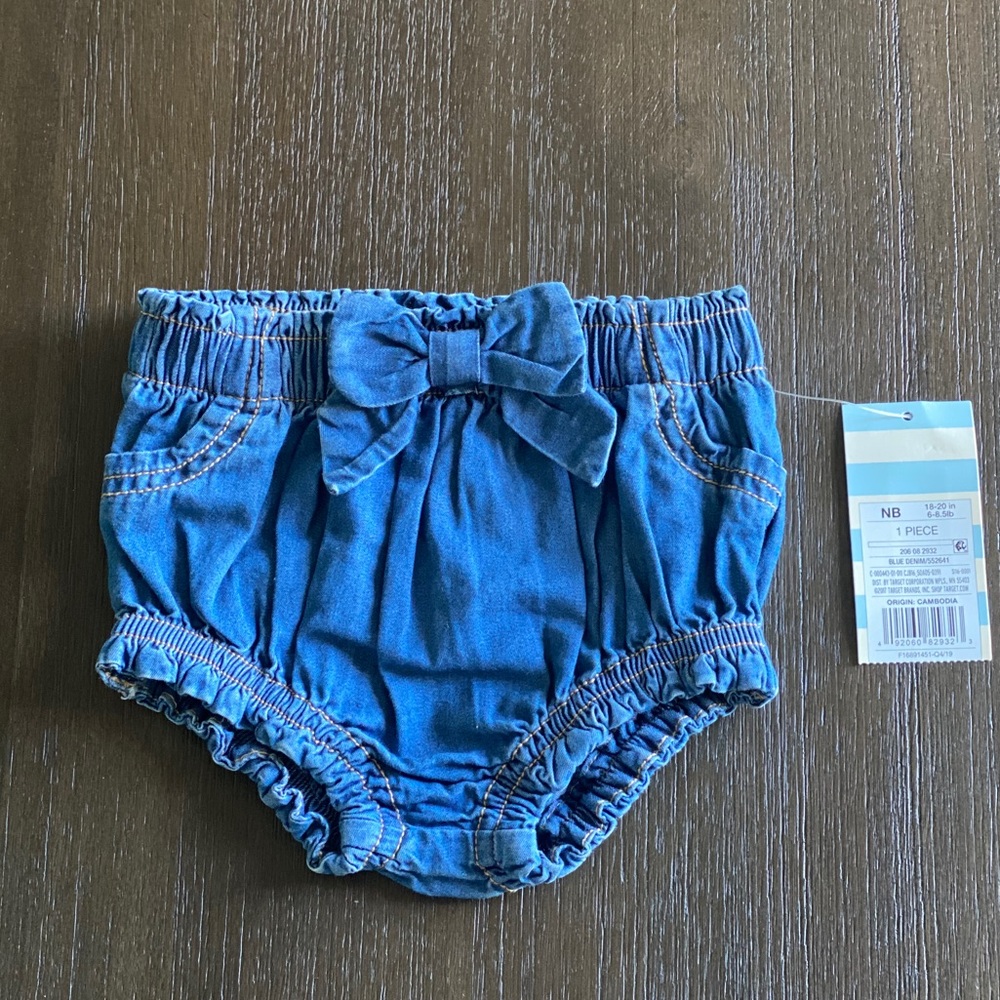 Cat and Jack Baby Girl Medium Wash Denim Shorts